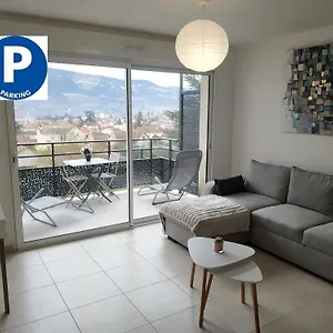 Le 59 - Terrasse Et Vue Viaduc Millau